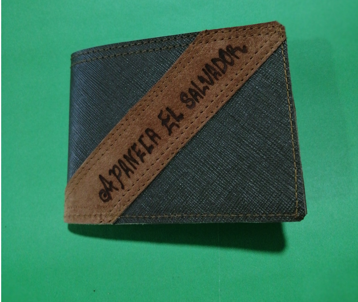 Billetera de cuero Diseño 2 - Imagen 2